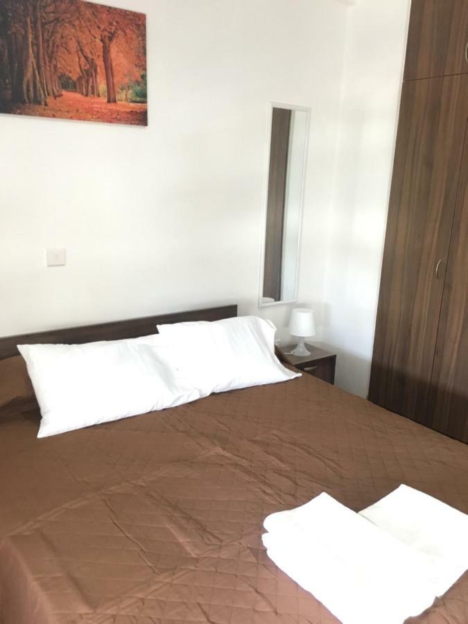 Larnaca Beach Apartment 44 Exterior photo