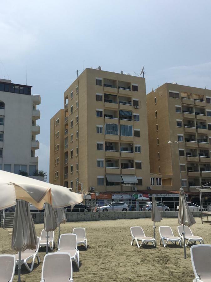 Larnaca Beach Apartment 44 Exterior photo